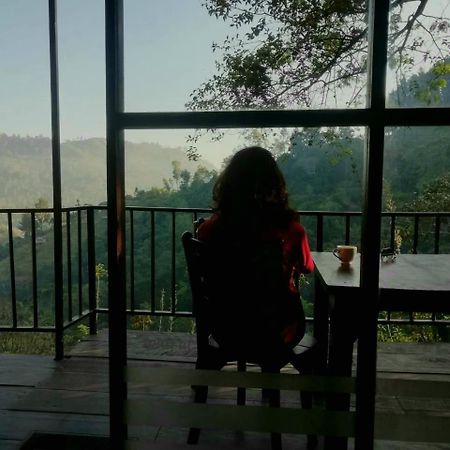 Chanidu Ella Inn Dış mekan fotoğraf