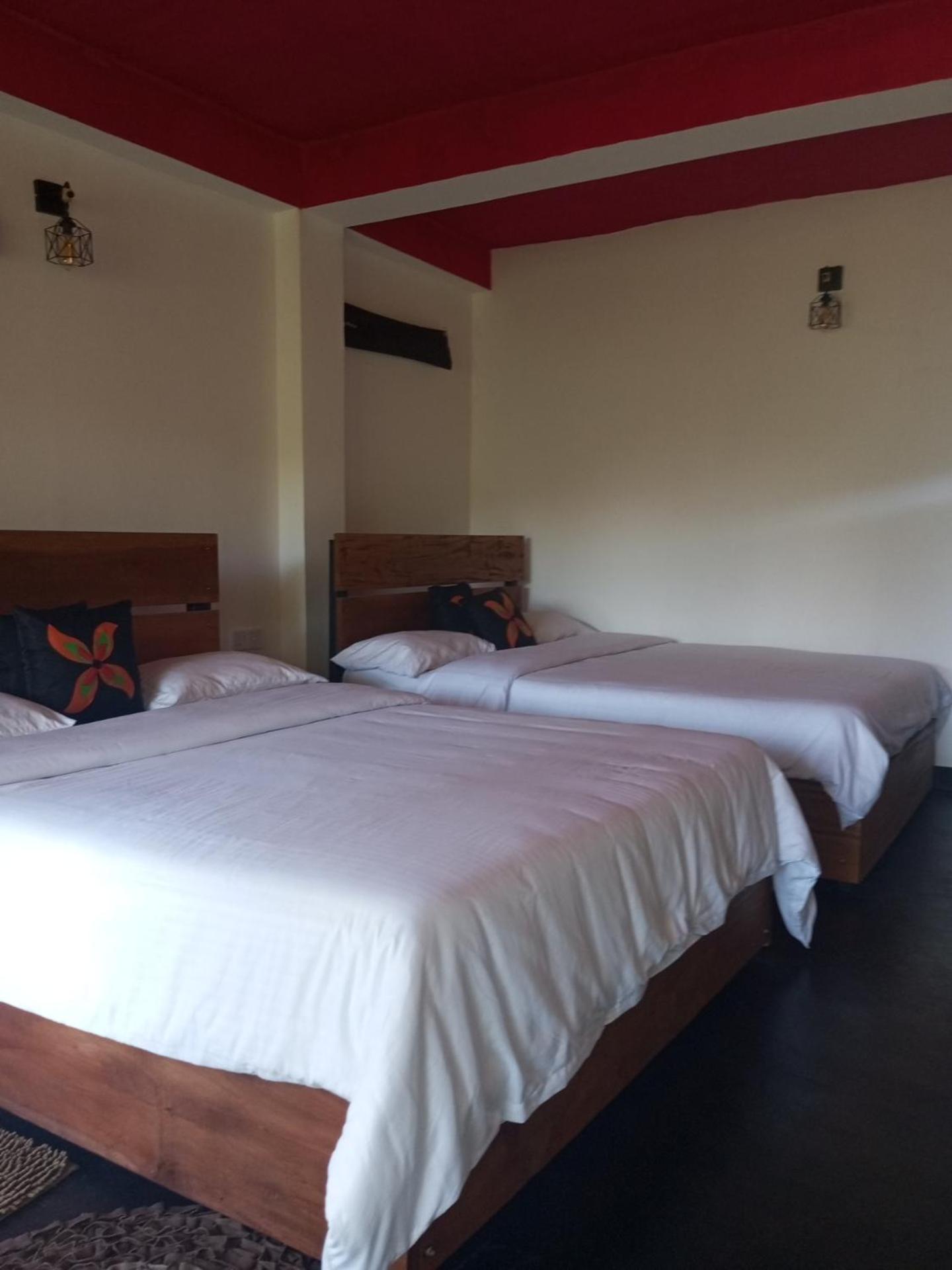 Chanidu Ella Inn Dış mekan fotoğraf