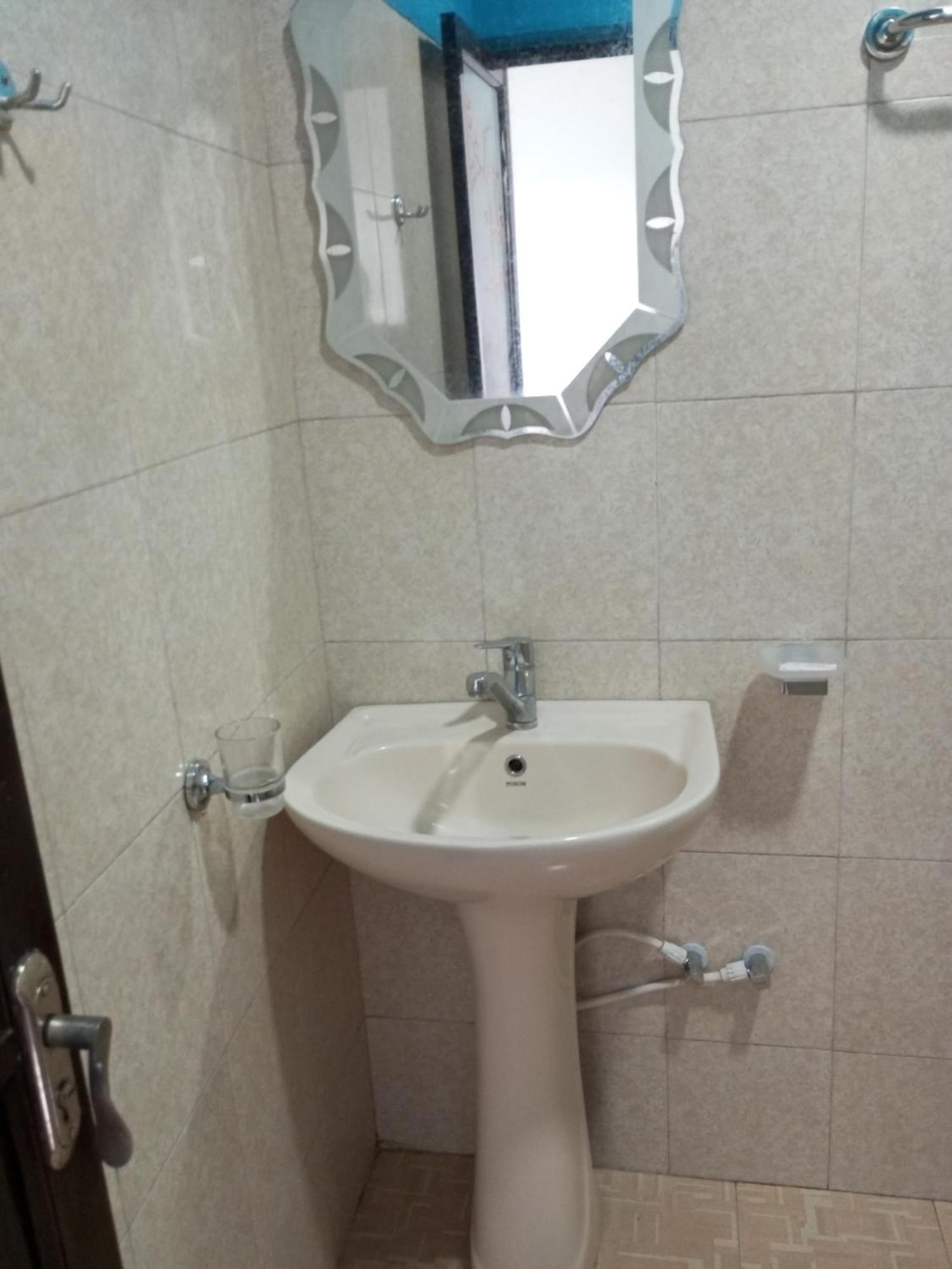 Chanidu Ella Inn Dış mekan fotoğraf